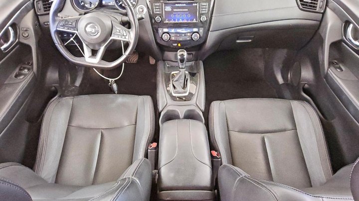 Nissan ROGUE  2018