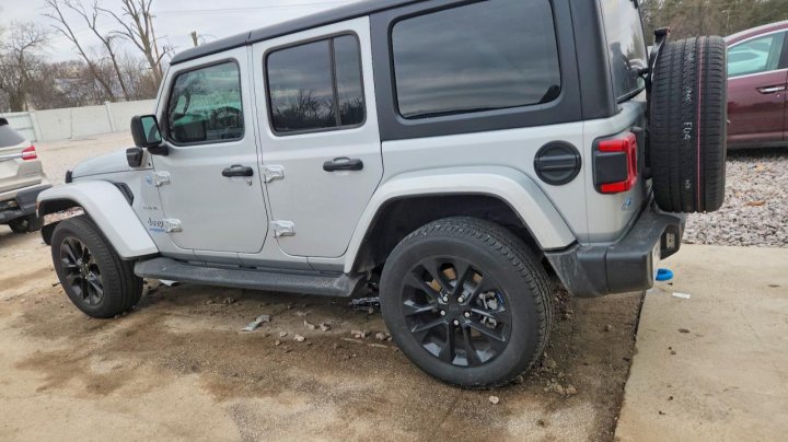 JEEP WRANGLER  2022