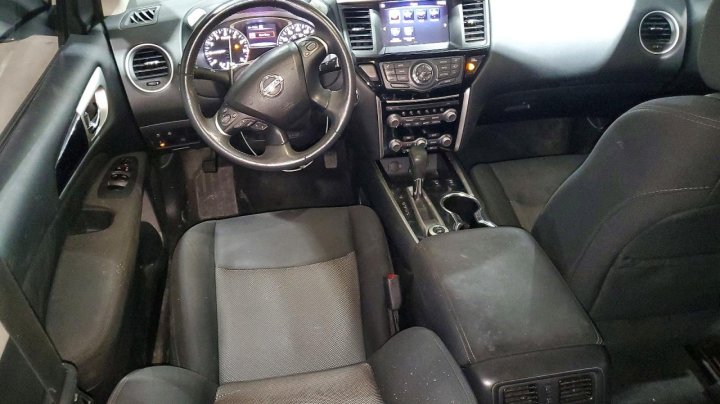 Nissan Pathfinder  2017