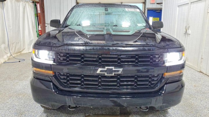 Chevrolet Silverado  2017
