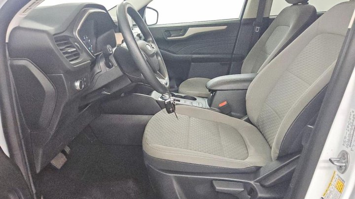 Ford Escape  2022