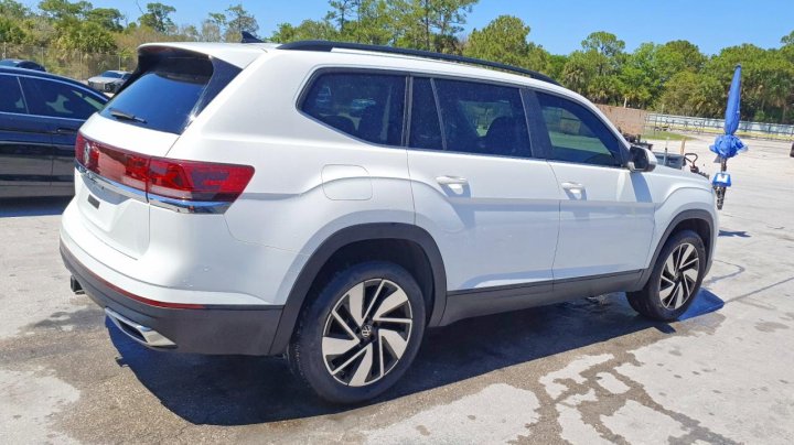 Volkswagen Atlas  2024