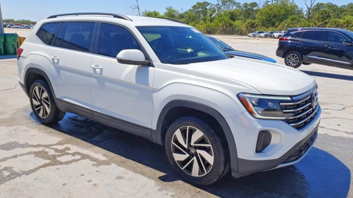 Volkswagen Atlas  2024