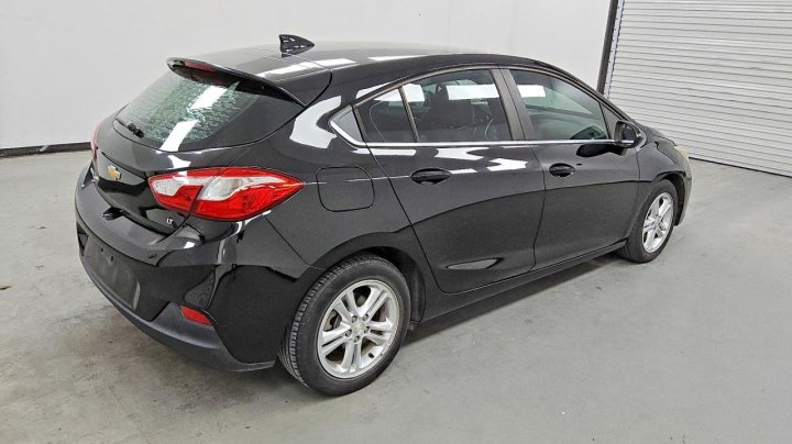 Chevrolet CRUZE  2017