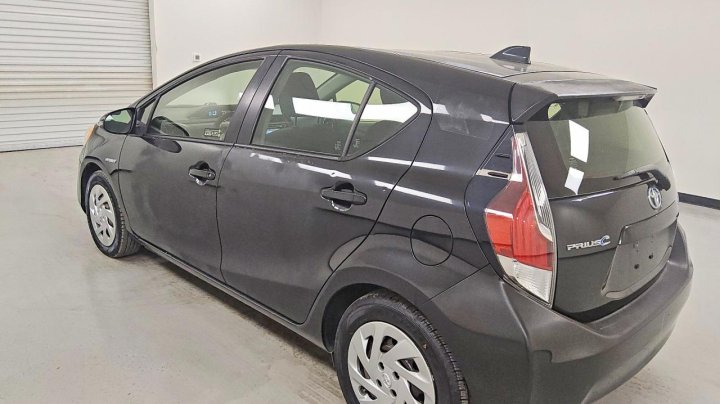 Toyota Prius  2016