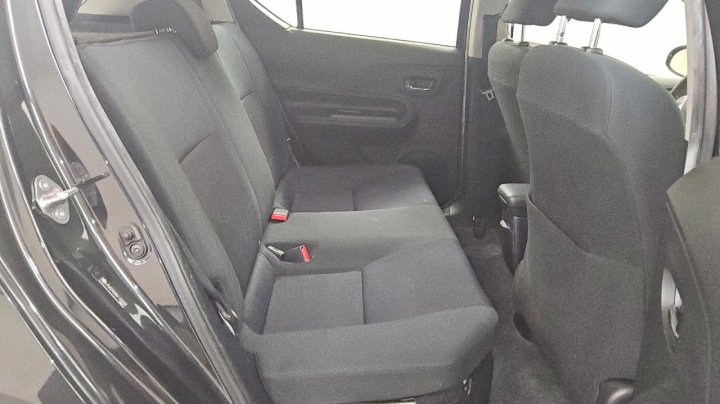 Toyota Prius  2016