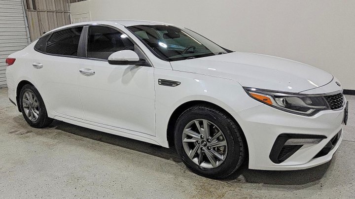 KIA Optima  2019