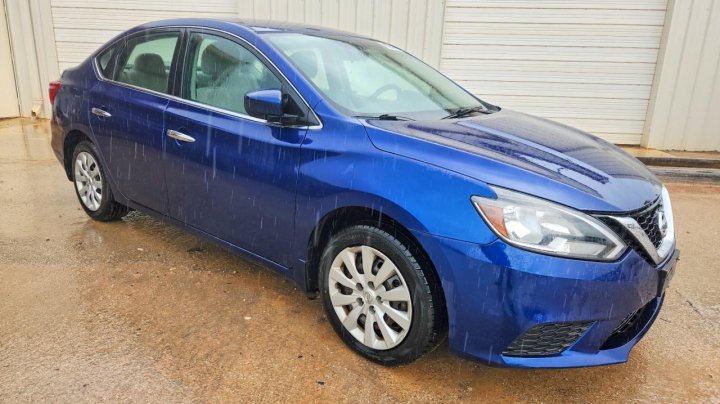 Nissan Sentra  2017