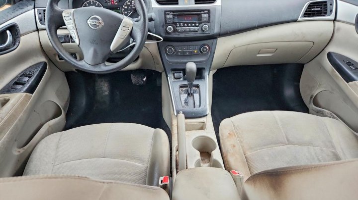Nissan Sentra  2017