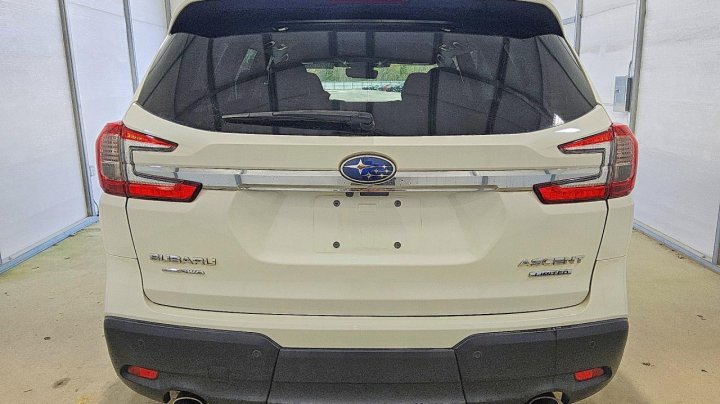 Subaru Ascent  2023