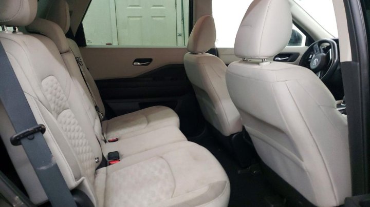 Nissan Pathfinder  2022