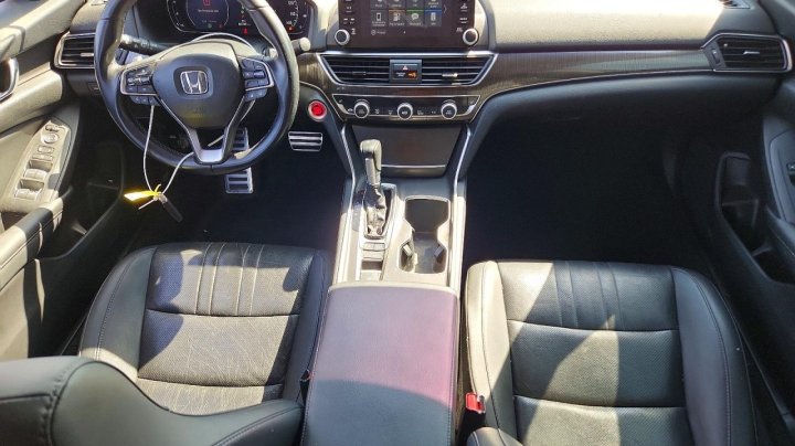 Honda Accord  2021