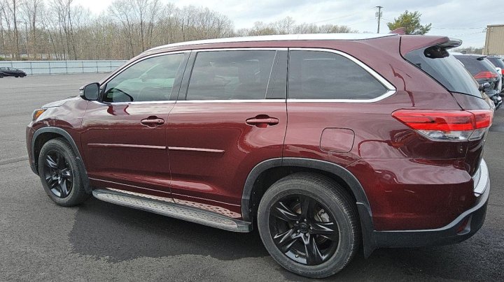 Toyota Highlander  2019