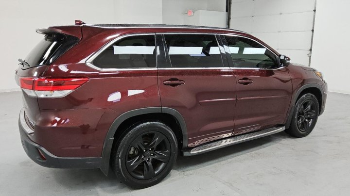Toyota Highlander  2019