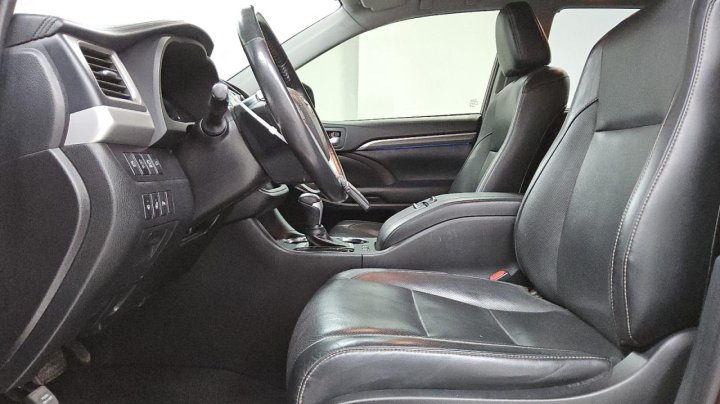 Toyota Highlander  2019