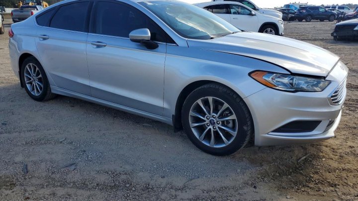 Ford FUSION  2017