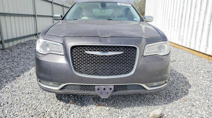 CHRYSLER 300  2018