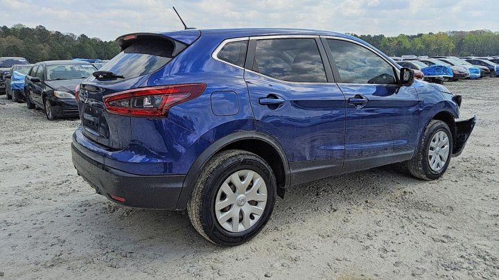 Nissan ROGUE  2020