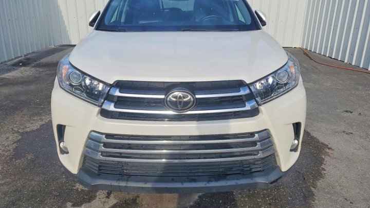 Toyota Highlander  2017