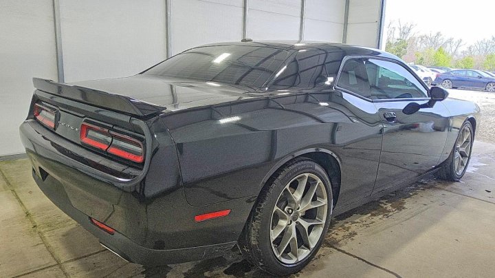Dodge Challenger  2022