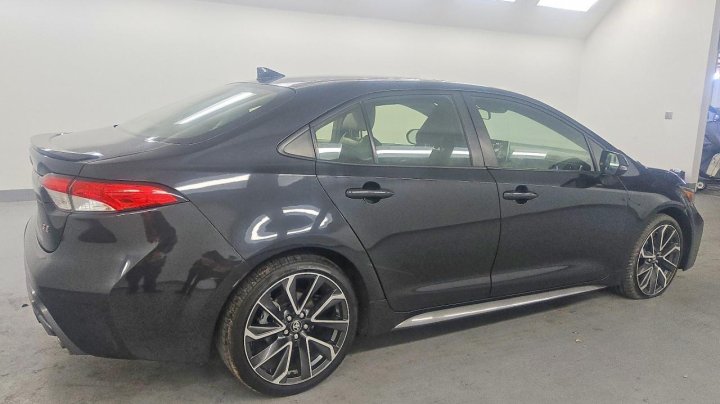 Toyota Corolla  2021