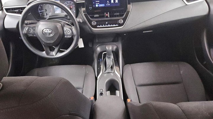 Toyota Corolla  2025