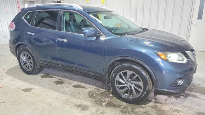 Nissan ROGUE  2016