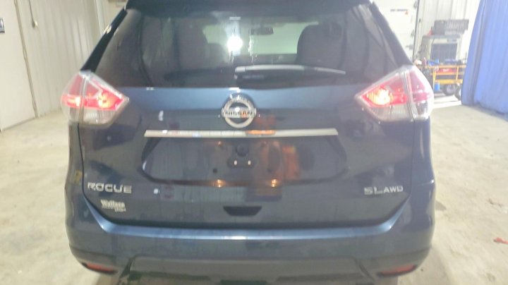 Nissan ROGUE  2016