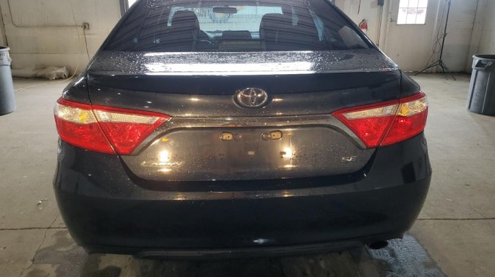 Toyota Camry  2016