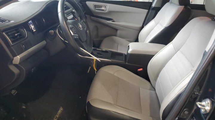 Toyota Camry  2016