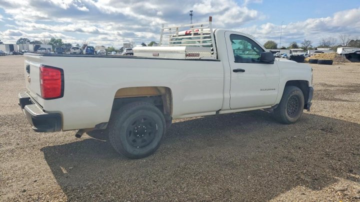 Chevrolet Silverado  2018