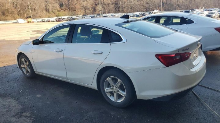 Chevrolet Malibu  2022