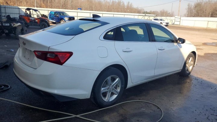 Chevrolet Malibu  2022