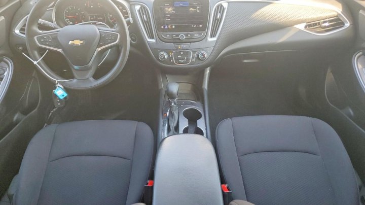 Chevrolet Malibu  2022