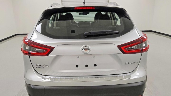 Nissan ROGUE  2022