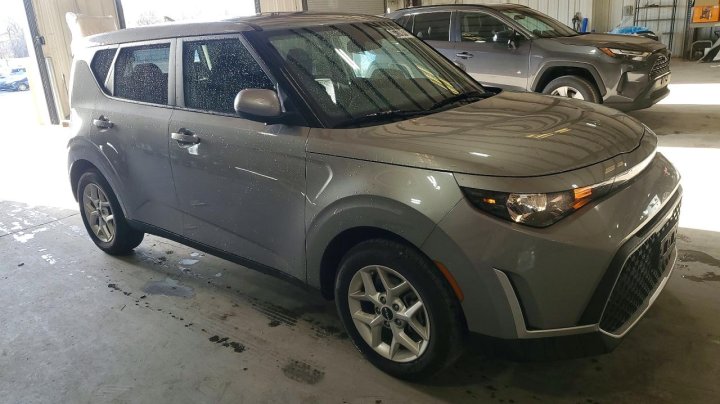 KIA Soul  2025