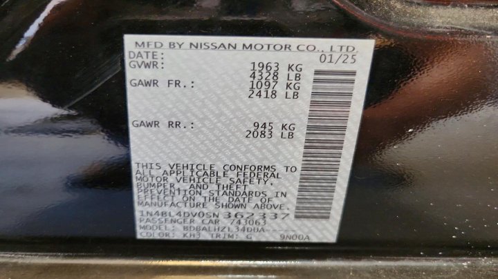 Nissan Altima  2025