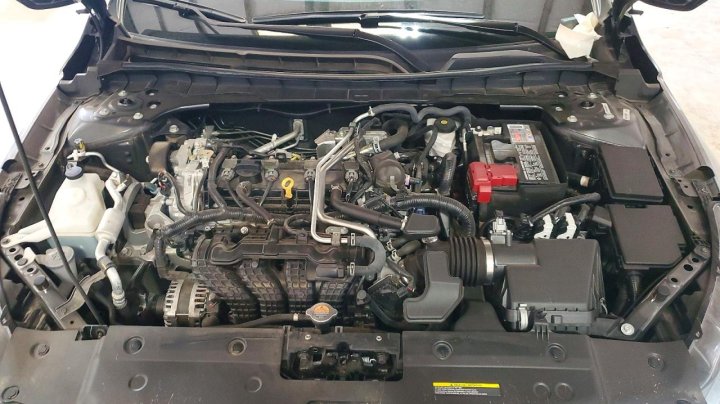 Nissan Altima  2025