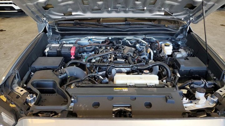 Toyota TACOMA  2024