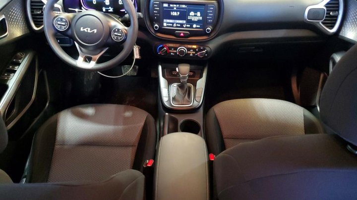 KIA Soul  2025