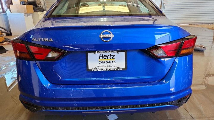 Nissan Altima  2025