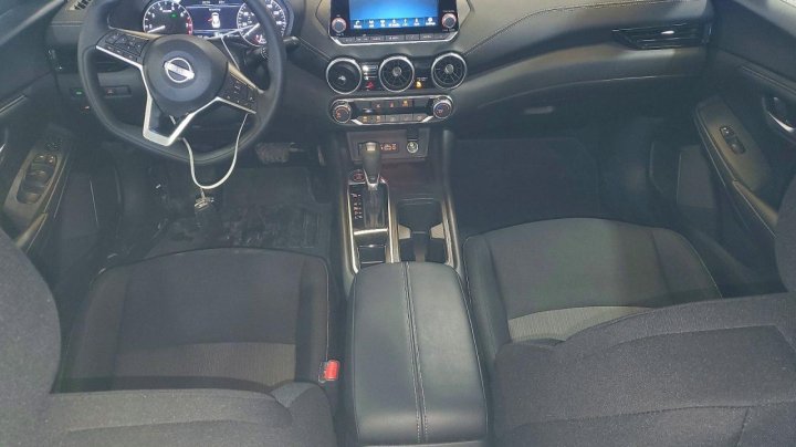 Nissan Sentra  2025
