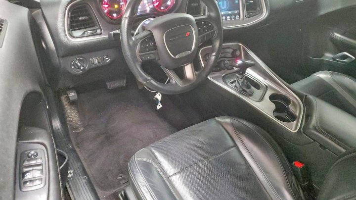 Dodge Challenger  2019