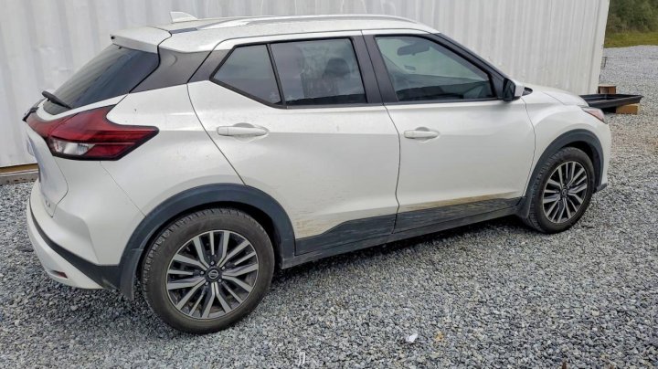 Nissan Kicks  2021