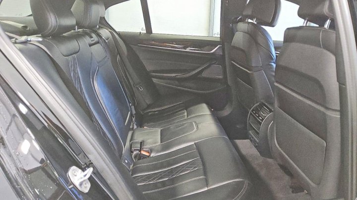 BMW 530  2018