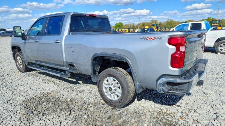 Chevrolet Silverado  2025
