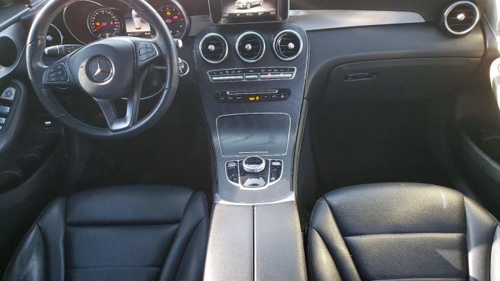 Mercedes-Benz GLC  2019