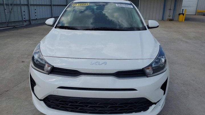 KIA RIO  2022