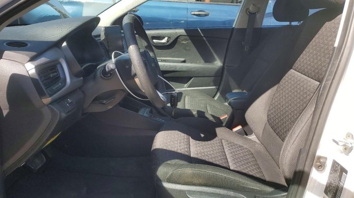KIA RIO  2022