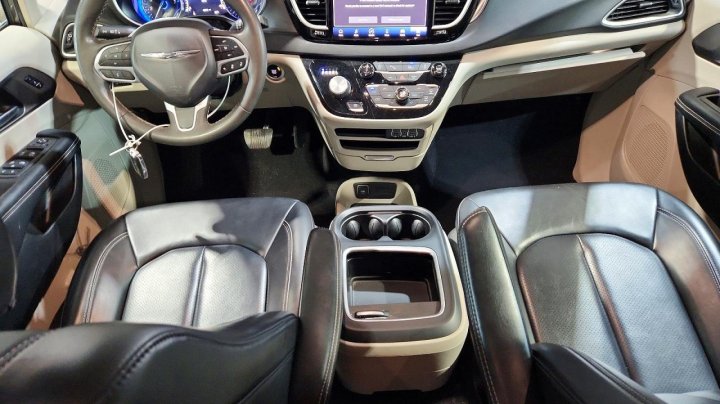 CHRYSLER Pacifica  2023
